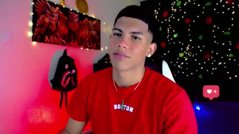 Snapshot of damian_latinxxx chatting on January 4, 2:46 am Damian online show from January 4, 2:46 am
