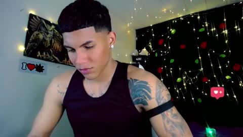 Snapshot of damian_latinxxx chatting on January 8, 5:48 am Damian online show from January 8, 5:48 am