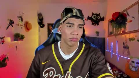 Damian online show from November 7, 4:12 am