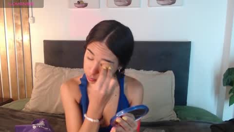 Snapshot of damian_n_lissa chatting on September 30, 9:42 pm damian_n_lissa online show from September 30, 9:42 pm