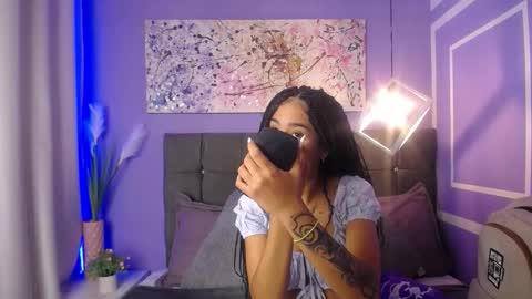 Snapshot of damian_n_lissa chatting on November 20, 1:28 am damian_n_lissa online show from November 20, 1:28 am