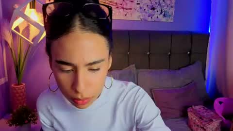 damian_n_lissa online show from June 30, 2:23 am