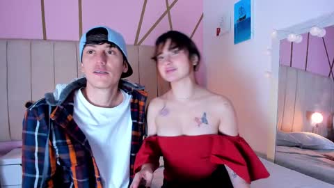 Damian   Maya online show from March 11, 12:44 am