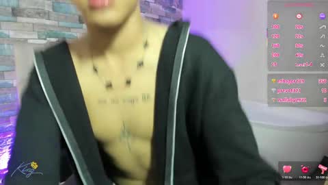 Snapshot of damian_tay chatting on May 9, 11:54 pm damian_tay online show from May 9, 11:54 pm
