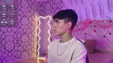 Snapshot of damian_tay chatting on May 30, 7:11 pm damian_tay online show from May 30, 7:11 pm