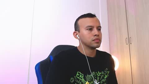 Damian Wish online show from March 11, 7:42 pm