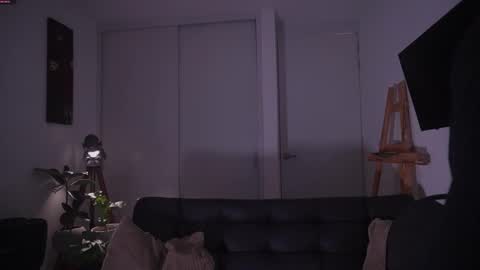 insta damn8   --------  online show from November 30, 12:14 am