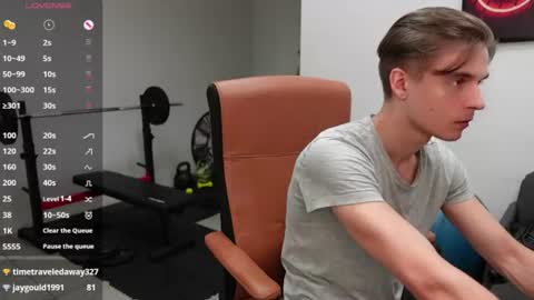 Snapshot of damien_dallas chatting on July 20, 10:39 am DAMIEN DALLAS online show from July 20, 10:39 am