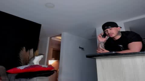 INSTAGRAM  DAMMIANMILLEROFICIAL online show from December 4, 11:13 pm