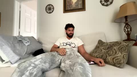 Clyde online show from January 13, 7:53 pm