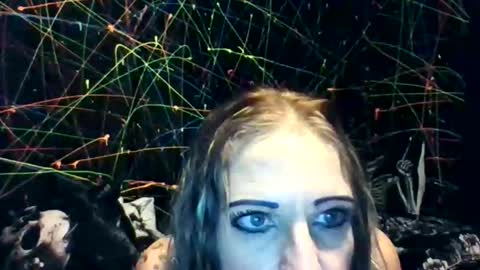 Snapshot of damnitjanet13 chatting on April 9, 1:16 am damnitjanet13 online show from April 9, 1:16 am