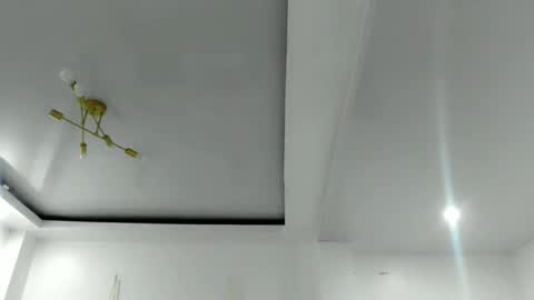 damnperfectxx online show from December 4, 2:43 am