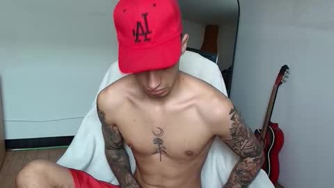 Damon online show from November 21, 6:06 pm