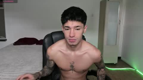 Damon online show from March 16, 6:34 pm