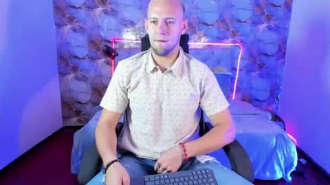 Damon bakert online show from June 16, 1:25 pm
