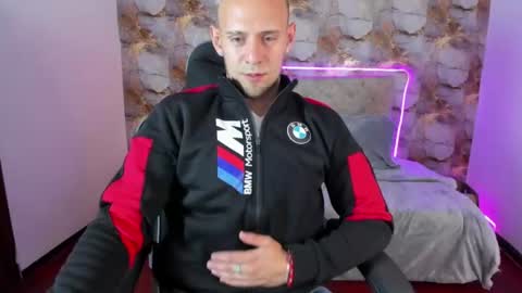 Damon bakert online show from June 18, 3:27 pm