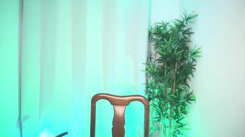 Snapshot of damon_frost chatting on May 7, 7:08 pm damon_frost online show from May 7, 7:08 pm
