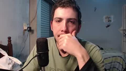 Snapshot of damon_hell chatting on July 8, 11:53 pm Damon online show from July 8, 11:53 pm