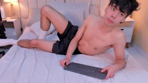 Snapshot of damon_nort chatting on December 23, 2:28 pm DEMON NORTH online show from December 23, 2:28 pm