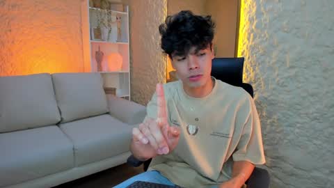 Snapshot of damon_nort chatting on December 29, 10:03 pm DEMON NORTH online show from December 29, 10:03 pm