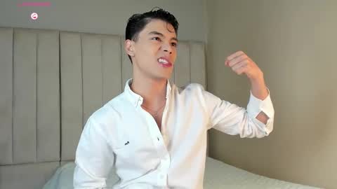 Snapshot of damon_nort chatting on November 7, 1:44 pm DEMON NORTH online show from November 7, 1:44 pm