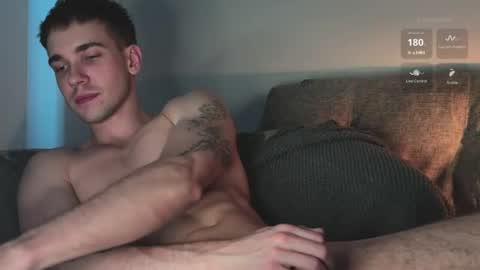 Snapshot of damondurden chatting on July 25, 3:42 pm jim online show from July 25, 3:42 pm
