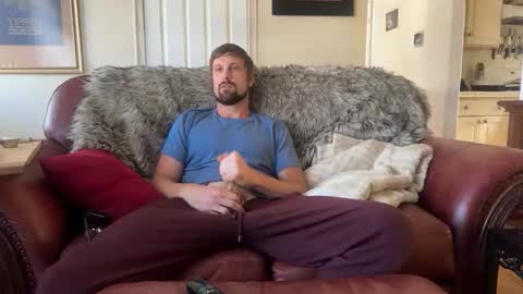 Snapshot of damontsi chatting on January 18, 9:18 pm damontsi online show from January 18, 9:18 pm