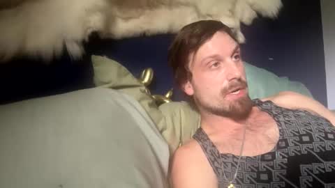 Snapshot of damontsi chatting on March 3, 6:36 pm damontsi online show from March 3, 6:36 pm