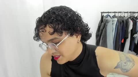 Diane Blosson online show from May 7, 8:36 pm