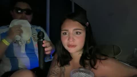 dan_harumi online show from May 15, 4:19 am