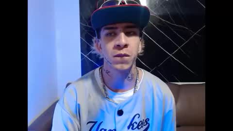 Snapshot of dan_jonson15 chatting on September 17, 1:51 am dan_jonson15 online show from September 17, 1:51 am