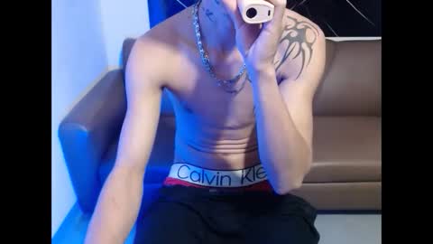 Snapshot of dan_jonson15 chatting on September 21, 11:28 pm dan_jonson15 online show from September 21, 11:28 pm