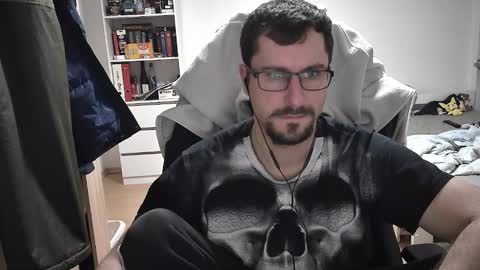 King Dan online show from December 27, 8:18 pm