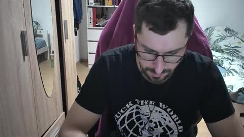 King Dan online show from October 31, 8:54 pm