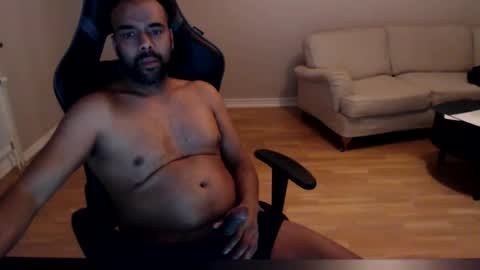 Snapshot of dan_the_man43 chatting on March 31, 9:59 pm dan_the_man43 online show from March 31, 9:59 pm