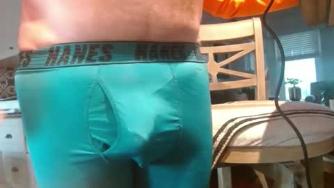 Snapshot of dan_va chatting on January 12, 12:33 pm Dan online show from January 12, 12:33 pm