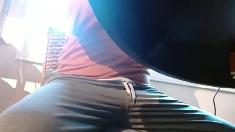 Snapshot of dan_va chatting on December 19, 4:14 pm Dan online show from December 19, 4:14 pm