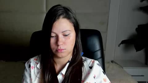 Snapshot of dana_dom chatting on October 13, 1:05 am Dana Dom online show from October 13, 1:05 am