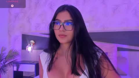 Snapshot of dana_haze chatting on May 5, 4:31 am Dana online show from May 5, 4:31 am