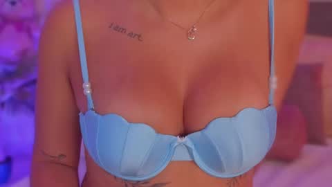 Snapshot of dana_haze chatting on July 13, 4:59 am Dana online show from July 13, 4:59 am