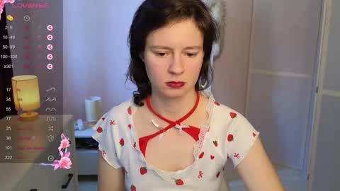 Snapshot of dana_magical chatting on September 25, 1:26 pm DANA online show from September 25, 1:26 pm