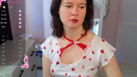 Snapshot of dana_magical chatting on October 9, 8:12 am DANA online show from October 9, 8:12 am