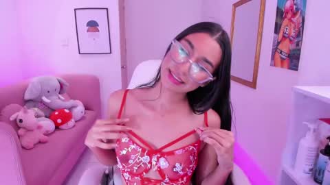 dana_paula online show from March 8, 5:33 pm