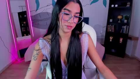 dana_paula online show from November 5, 11:32 am