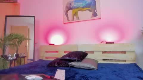    online show from July 23, 10:19 pm