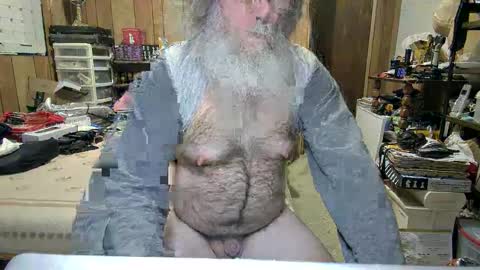 Snapshot of danagm chatting on December 8, 4:35 am Dana online show from December 8, 4:35 am