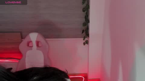 Snapshot of danay_01 chatting on December 2, 12:05 am danay_01 online show from December 2, 12:05 am