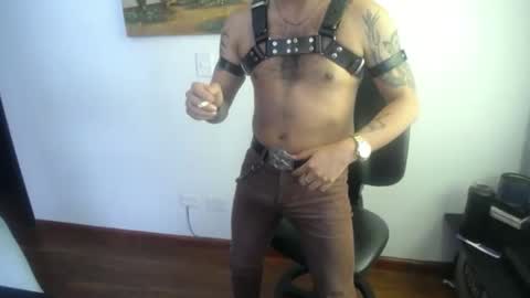 danbury online show from November 7, 7:25 pm