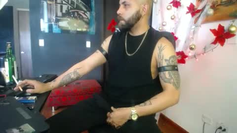 danbury online show from December 13, 8:47 pm