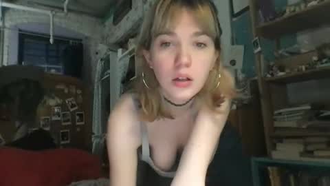 Snapshot of danceissexisbeauty2 chatting on March 6, 11:01 pm Your submissive patient online show from March 6, 11:01 pm